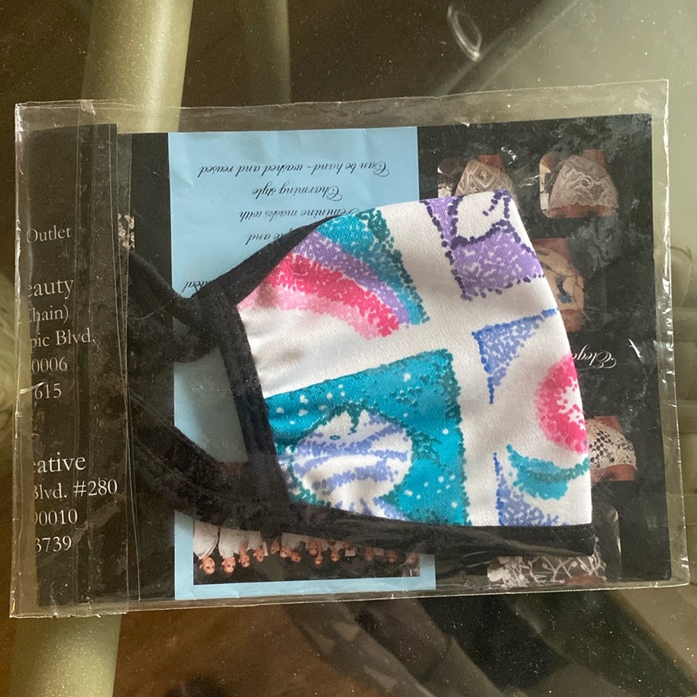 NWT LIDIA 2020 SPECIAL FASHION FACE MASK PREMIER COLLECTION 1 piece😷